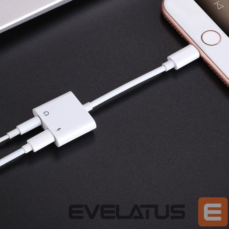 Kaabel Joyroom Joyroom S-Y104 headphone adapter Lightning - Lightning / mini jack 3.5mm - white