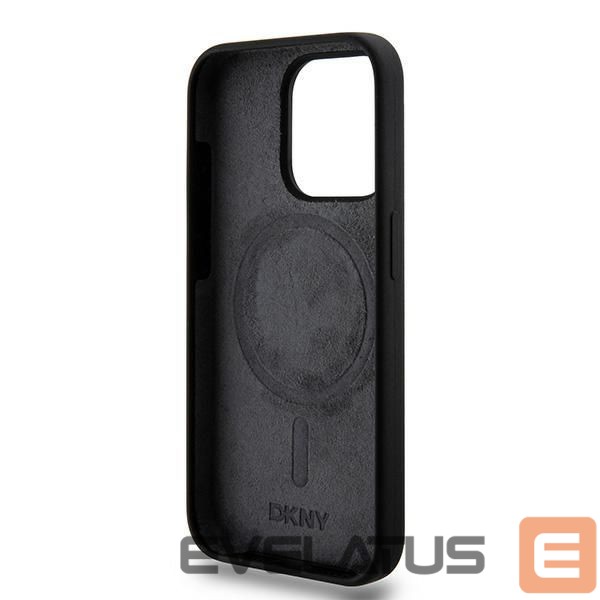 Tagakaaned DKNY DKNY Liquid Silicone White Printed Logo MagSafe Case for iPhone 13 Pro / 13 - Black