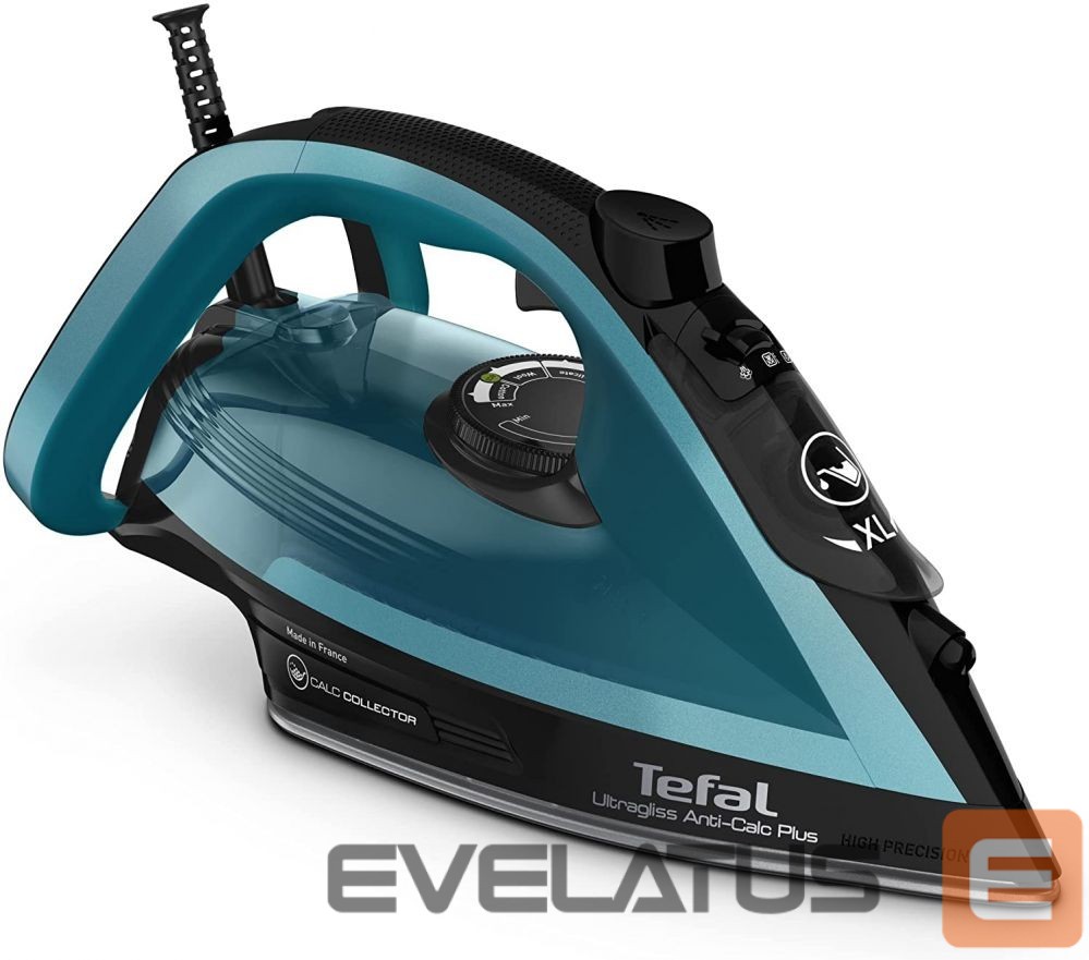 Triikrauad TEFAL FV6832E0 Steam Iron, 2800 W, Water tank capacity 270 ml, Continuous steam 50 g/min, Steam boost performance 260 g/min, Black/Blue