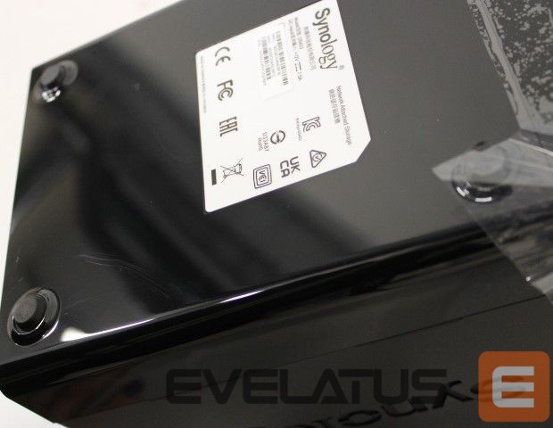 Mälupulk Synology SALE OUT. DS423 4-by/Realtek RTD1619B/2GB DDR4/4 x 3.5" Hot-Swap/2x1GbE/2xUSB3.2/2xFan/RAID 0,1,5,6,10,Hybrid/2Y Tower NAS DS423 up to 4 HDD/SSD Realtek RTD1619B Processor frequency 1.7 GHz 2 GB DDR4 UNPACKED, SCRATCHED ON BOTTOM | Tower NAS | DS423 | up to 4 HDD/SSD | Realtek | RTD1619B | Processor frequency 1.7 GHz | 2 GB | DDR4 | UNPACKED, SCRATCHED ON BOTTOM