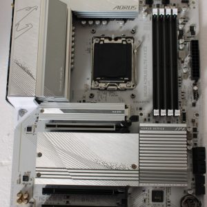 Intel protsessori emaplaat Gigabyte  SALE OUT. |  USED, REFURBISHED, WITHOUT ACCESSORIES, ONLY BACK PANEL INCLUDED 